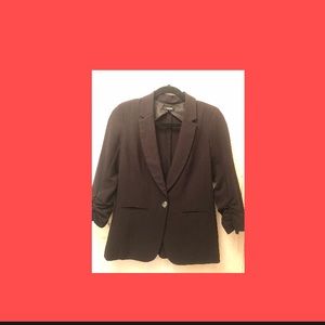 Xoxo 3/4 ruched sleeve blazer. Like new!